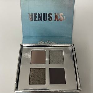 Lime Crime Venus XS (Silver) eyeshadow palette